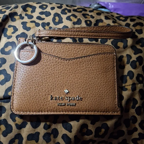Kate Spade Tan Wristlet And Coin Purse with Gold Accents. EUC! **No Callouts** - Picture 1 of 3
